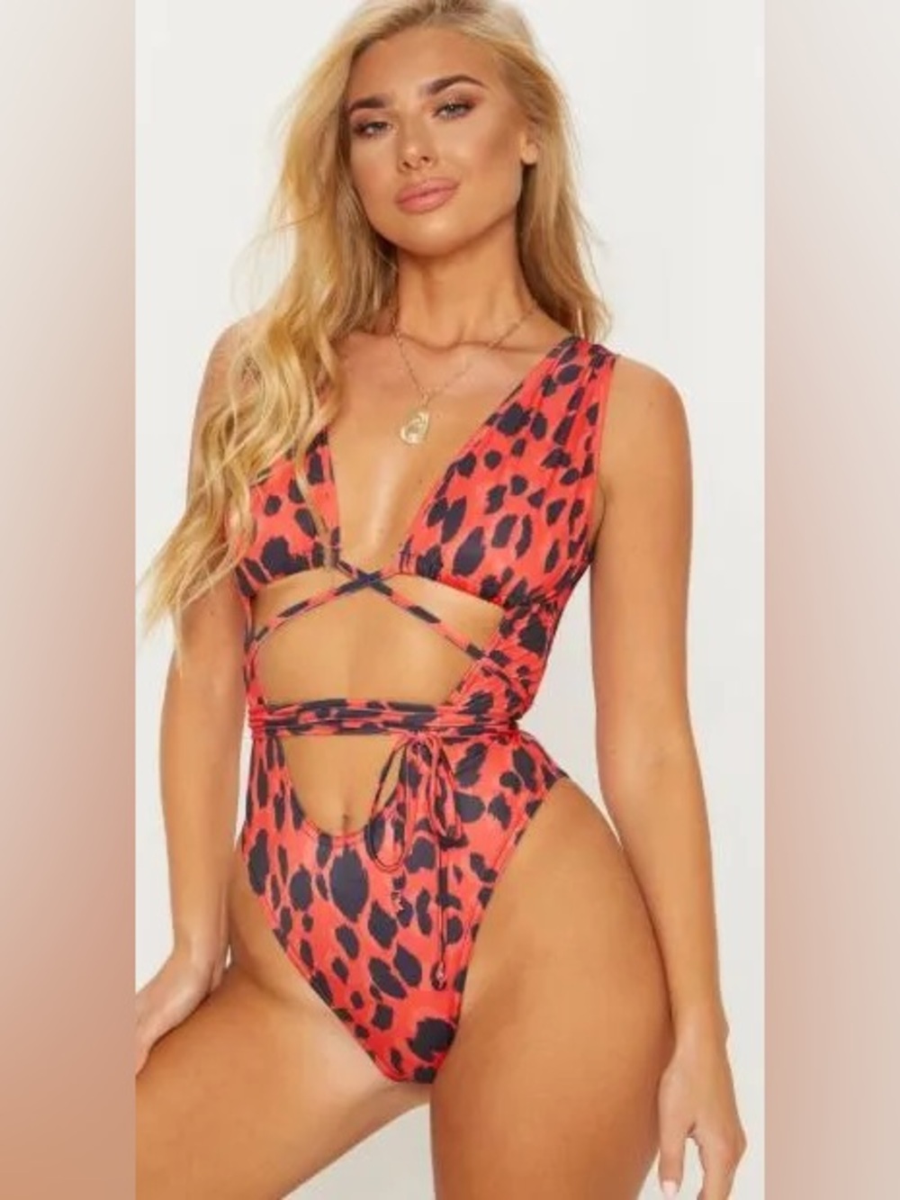 Pretty Little Thing one piece swimsuit
